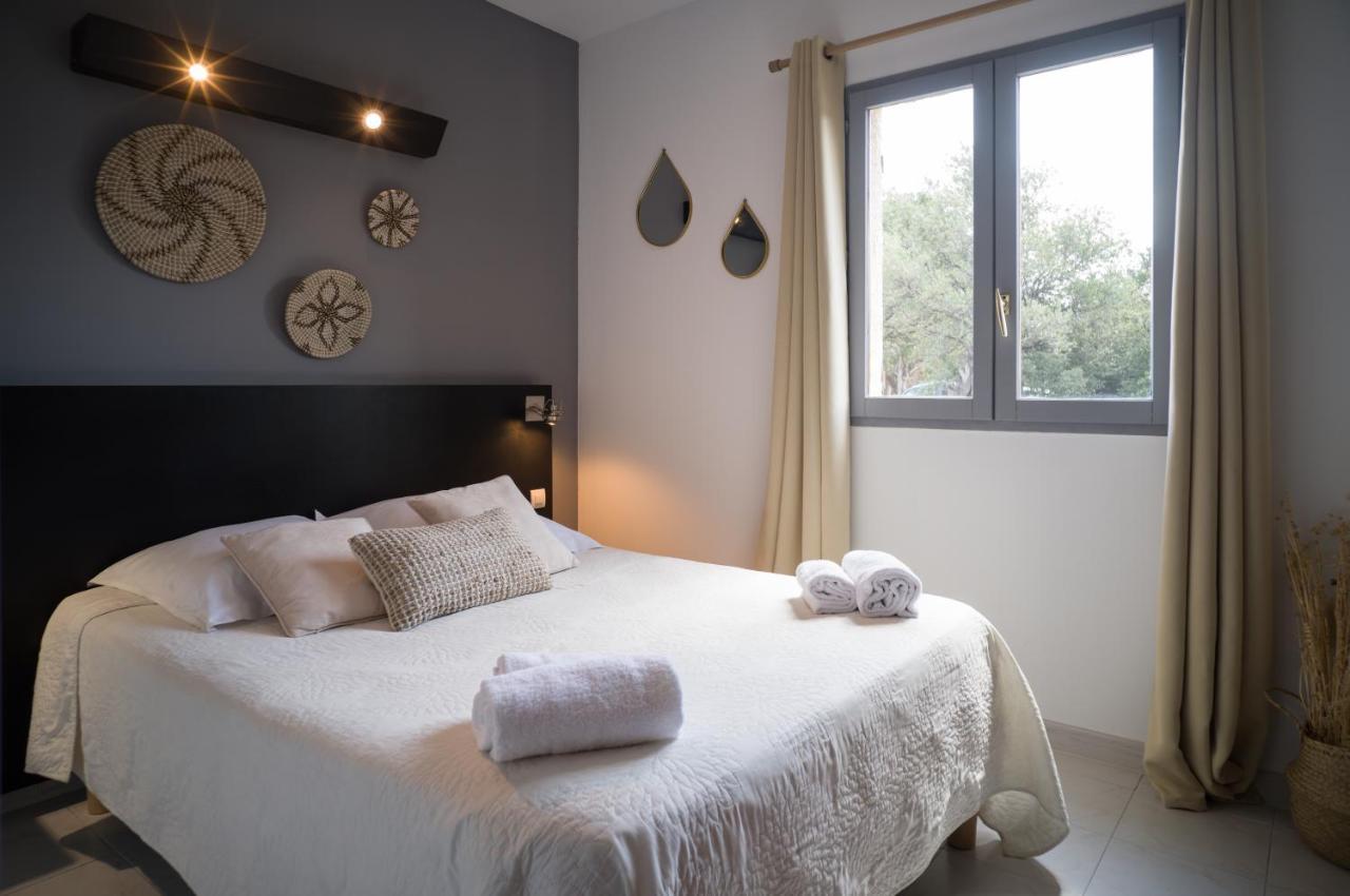 - Restaurant U Santu Petru Hotel Saint-Florent (Corsica)