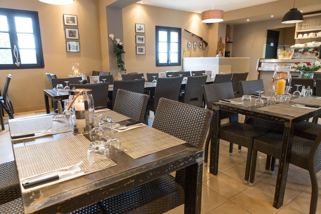 - Restaurant U Santu Petru *